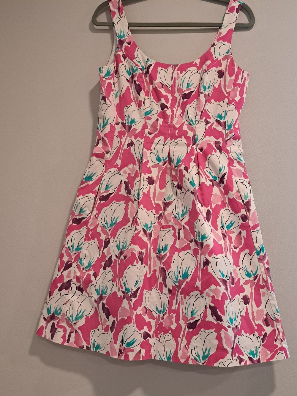 Anne Klein Pink Floral Sleeveless Scoop Neck Pleated Dress Women’s Size 8 EUC